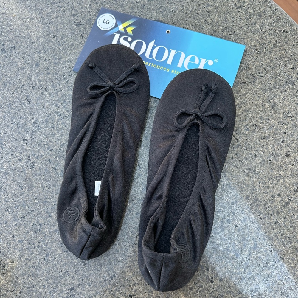 isotoner Black Foldable Ballet Flats with Bow